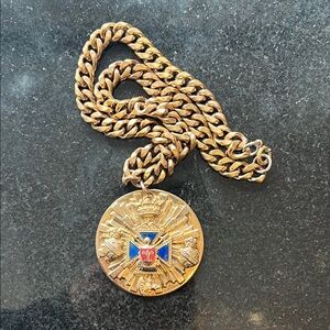 vintage heraldic shield coat of arms pendant necklace